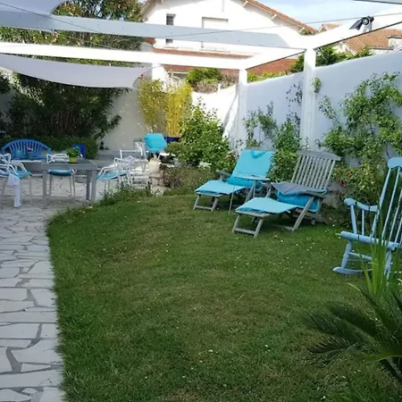 Nocleg ze śniadaniem La Lisee Bleue Royan